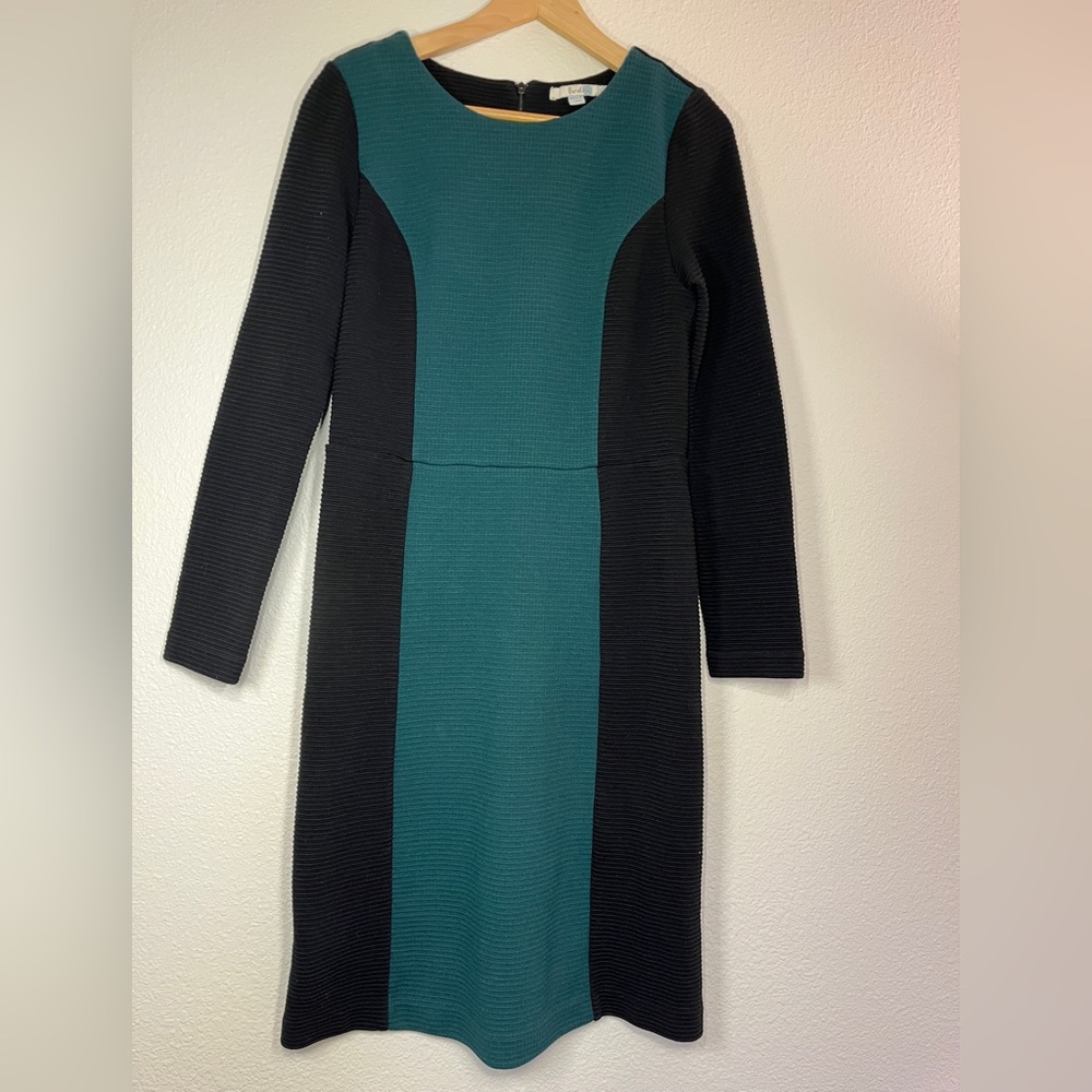 Boden Green and Black Knit knee length dress size 6